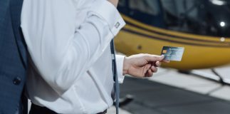 アメックスプラチナはインビテーション不要！申し込み方法を紹介