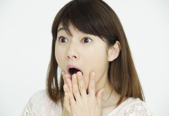 リボ払いは気づかないうちに未返済額がかさみがち。使い方には十分注意を