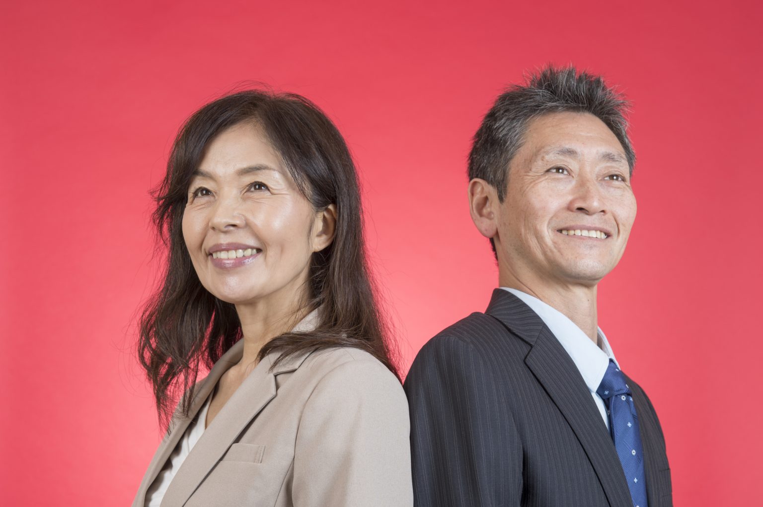 夫婦で2500万円、年金月額換算27万円という数字の意味と老後の過ごし方 ファイナンシャルフィールド