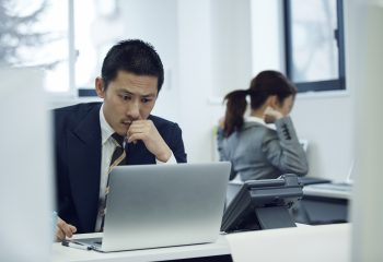 新たな投資指標として注目を集めているESG投資ってなに？リスクは？