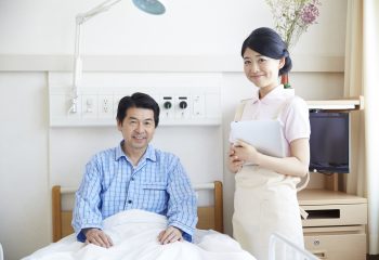 健康診断で病気が見つかり手術へ…病気はもちろん治療費も心配。そんなとき役立つ「限度額適用認定証」とは