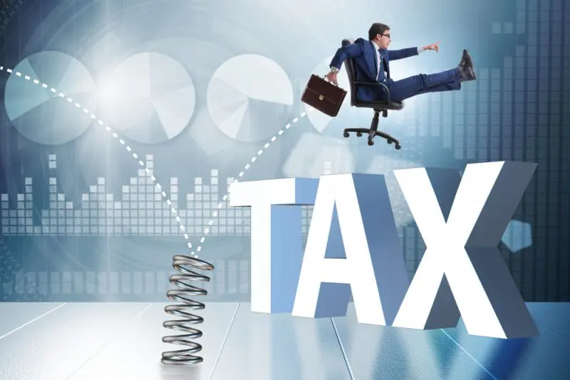 2014年にNISAを始めた人は決断の時　売却するか、非課税で継続するか、課税口座に切り替えるか