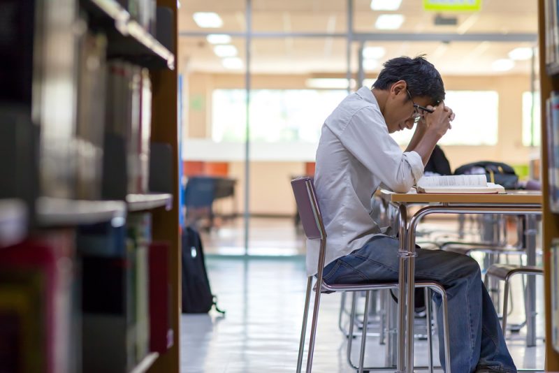 意外と高額になる 大学受験のための諸費用は年内に準備しよう ファイナンシャルフィールド