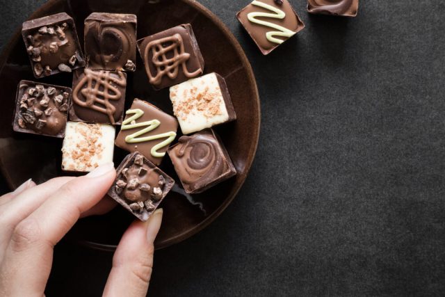 もうすぐバレンタインデー みんなの予算はどのくらい ファイナンシャルフィールド