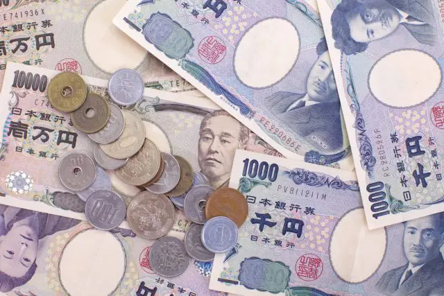 記念貨幣の100円と毎日使っている100円　価値ってどのぐらい違うの？