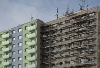 マンションの修繕積立金、月5万円超のところも？みんなはいくら払っているのか