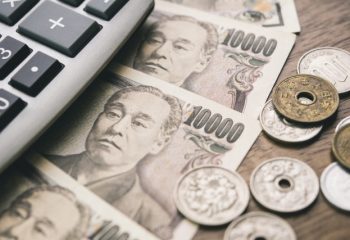 今どき、円だけで資産を持つのは非合理的？　他の通貨で保有することのメリット・デメリット