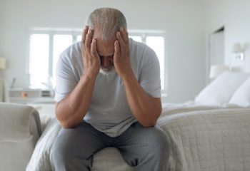 退職するなら65歳よりも、64歳と11ヶ月のほうがお得？ いったいどういうこと？