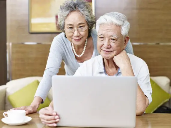在職老齢年金が見直しへ。65歳以降の働き方の選択肢って？