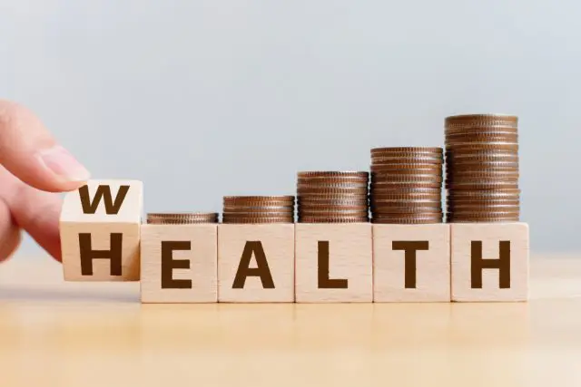 健康でいれば保険料が下がる？健康増進をサポートする保険が増えているワケ