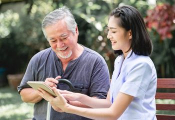 夫の死後も義父の介護をしていた妻。義兄弟からの援助はなし…義父の財産の一部を受け取れる？