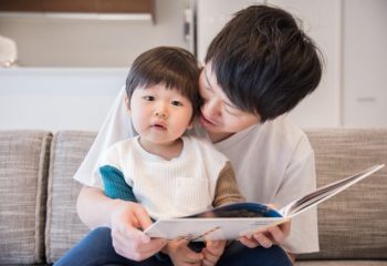 新型コロナで小学校が休校！ 個人事業主やフリーランスが子どもの世話で仕事ができなくなったら？