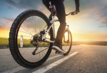 新型コロナで加入者増加中の「自転車保険」、加入する前に確かめるべき3つのこと