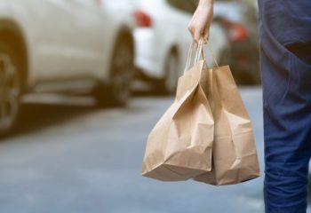 コロナ禍に負けるな！ 飲食店の「テイクアウト」を支援する2つの時限特例とは？