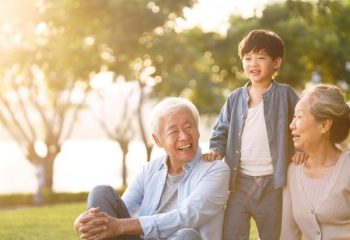 孫に教育費を贈与したい！贈与税がかからない贈与の条件って？