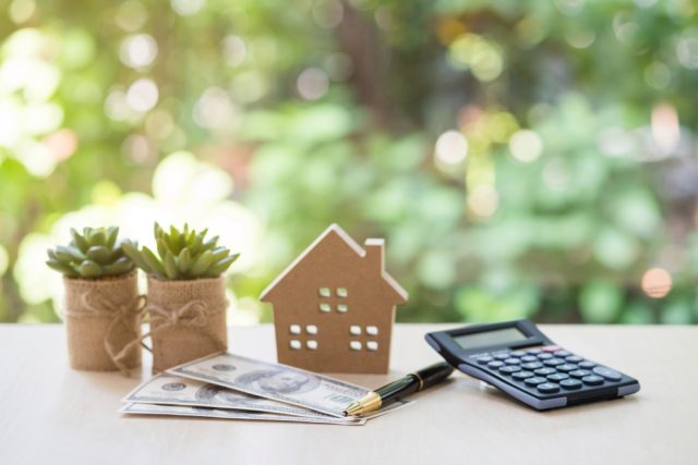 住宅ローンはいくらまで借りられる？ 年収別の借入可能額と注意点を解説