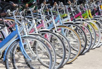 加入義務が広がる自転車保険、安易に加入すると補償が重複することも？加入前に確認しておきたいこと