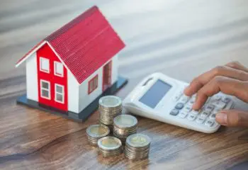 不動産のリースバックとは？リースバックのメリットとデメリットを解説