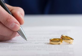 離婚時の年金分割、いくらもらえるの？計算方法や手続きは