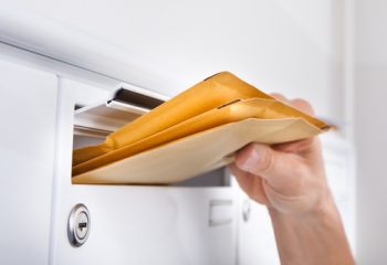 レイクALSAからの郵送物には何があるの？