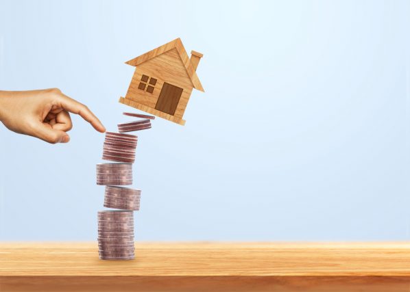 新型コロナの影響で住宅ローンなどの返済が難しい…検討したい債務整理の方法って？
