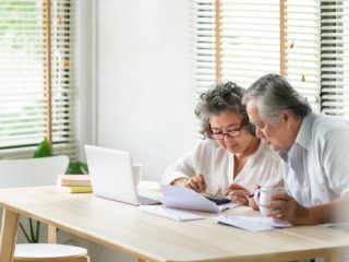 「遺族基礎年金」と「遺族厚生年金」の受給要件と対象者は？