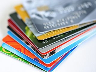 クレジットカードには種類がある？ ブランドとランク、発行会社の違いとは？