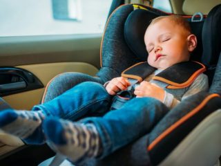 運転中に子どもを乗せていてヒヤリとした経験とは？ 子育て世帯のあおり運転への備えは？