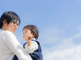 児童手当という点から見ると、年収1000万円と世帯年収1000万円どっちがお得？