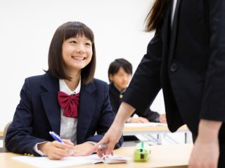 高校受験と大学受験にかかる塾代はいくらくらい違う？