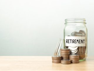 退職金にかかる税金はどのくらい？受け取り方による課税方法の違いを解説