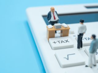 年収1000万円と年収800万円、引かれる税金はどれくらい違う？