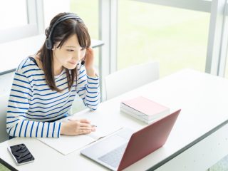 大学入学時に奨学金を申し込む人の割合はどのくらい？