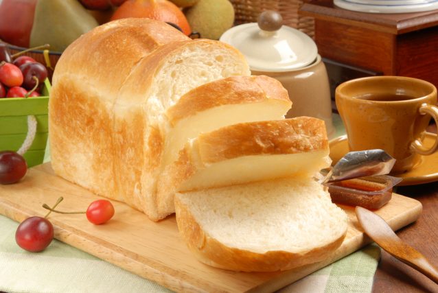コロナ前後で食パンへの支出が増えた？ どれくらい食パンを食べているの？