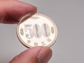 新しいものが使えないことがある！ 500円玉の不思議な現象とは？