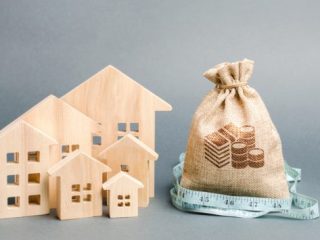 住宅ローンは「固定金利」と「変動金利」のどちらを選ぶべき？それぞれのメリットとデメリットも紹介