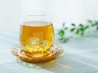 【お茶】やっぱり多かった！静岡県の茶系飲料出荷額と緑茶の年間支出金額。