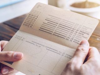 子ども名義でつくる銀行口座、どんな注意が必要？