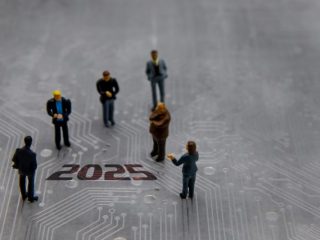 いまさら聞けない「2025年問題」とは？何が問題なのかおさらい