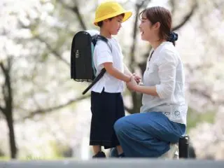 【第1半期の申請期限迫る！】令和4年9月まで延長される「小学校休業等対応助成金」。個人でも申請できるって本当？