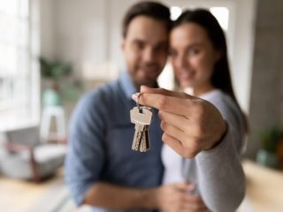 年収を夫婦合算できる住宅ローンのメリットとデメリット