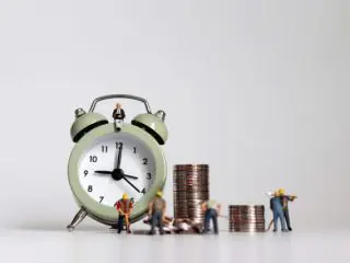 正社員でも「時給制」の場合は違法？メリットやデメリットは？