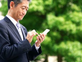 70歳を超えても労働しなきゃダメ？ 定年退職後に働くとしたら「再雇用」と「再就職」どっち？