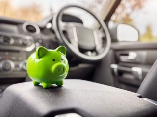 車がほしい！ 自動車税以外にどんなお金がかかる？