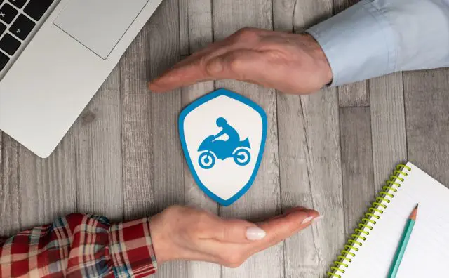 「バイク保険」と「自動車保険のバイク特約」の違いとは？ 注意点と選ぶポイント