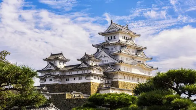 【世界遺産】「姫路城」の修復にはいくらかかった？建設費はどのくらい？