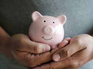 最低受給資格期間の「10年間」年金を納めたら、いったいいくらの年金を受け取れる？