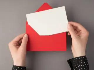 年金事務所から「赤い封筒」が届きました…無視して大丈夫ですか？