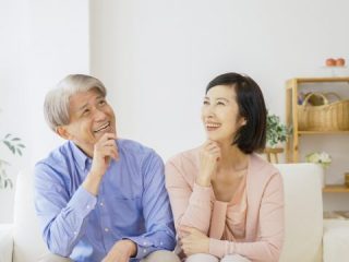 老後の貯蓄は「2000万円」必要!? 40代と70歳以上の平均貯蓄額は「約2倍」！世代別の貯蓄額を確認