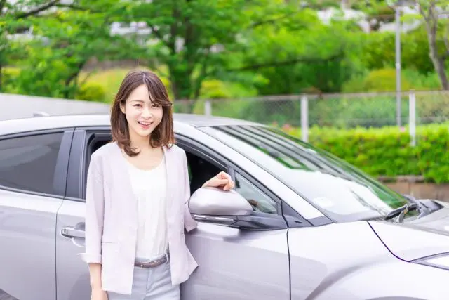 「車の購入」にかかる諸費用は節約できる？ お得に車を購入しよう！